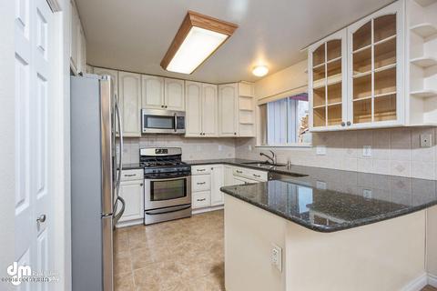 8121 Debarr Rd, Anchorage, AK 99504 photo 14