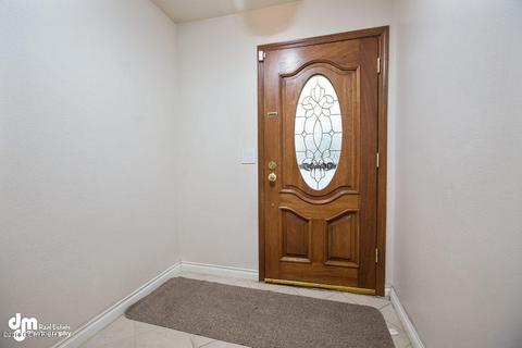 8121 Debarr Rd, Anchorage, AK 99504 photo 2