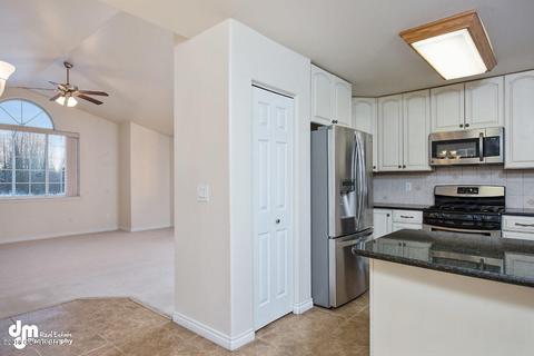 8121 Debarr Rd, Anchorage, AK 99504 photo 13