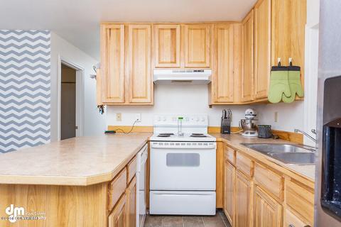 11349 Aurora St, Eagle River, AK 99577 photo 9
