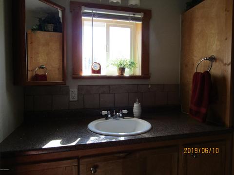93 Warbelow Ave, Tok, AK 99780 photo 16