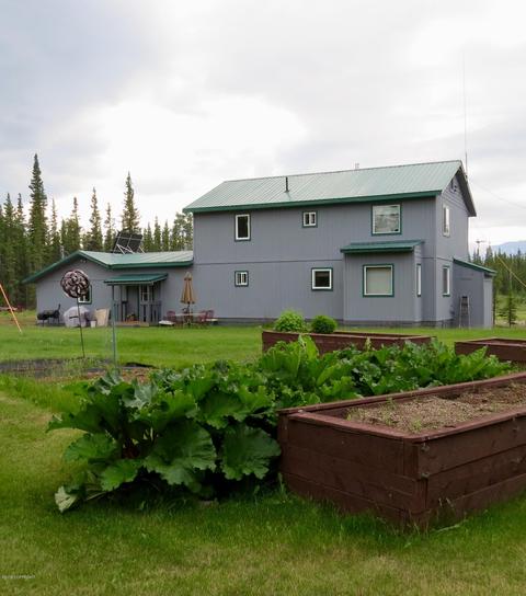 93 Warbelow Ave, Tok, AK 99780 photo 2