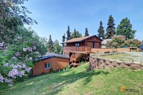 7426 Bern St, Anchorage, AK 99507 photo 1