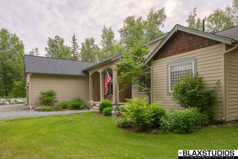 22446 Shadowy Spruce Dr, Chugiak, AK 99567 photo 3