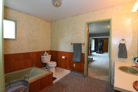 3846 Baxter Rd, Anchorage, AK 99504 photo 13