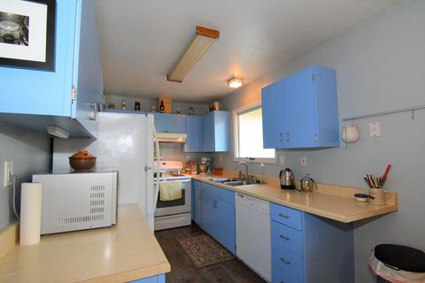 3846 Baxter Rd, Anchorage, AK 99504 photo 5