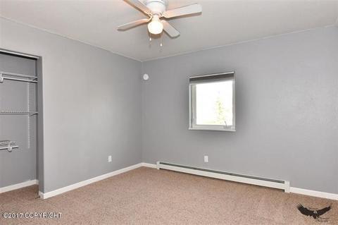 982 Minuteman Loop, North Pole, AK 99705 photo 15