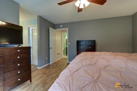 9518 Trinity Cir, Eagle River, AK 99577 photo 18