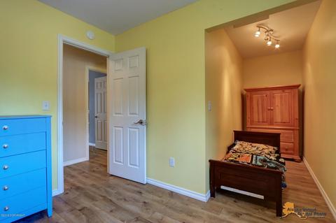 9518 Trinity Cir, Eagle River, AK 99577 photo 26