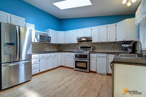 9518 Trinity Cir, Eagle River, AK 99577 photo 12