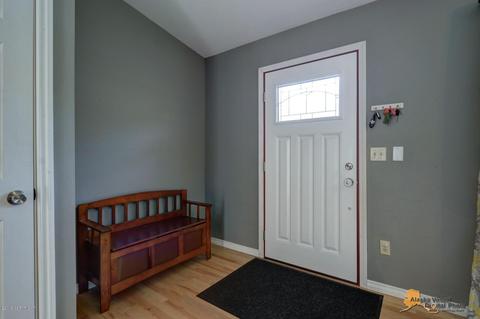 9518 Trinity Cir, Eagle River, AK 99577 photo 3