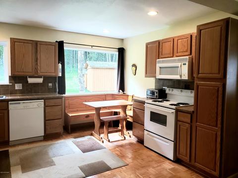 13013 N Barrington Loop, Willow, AK 99688 photo 4