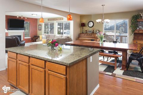 20514 Birch Crest Ln, Eagle River, AK 99577 photo 13