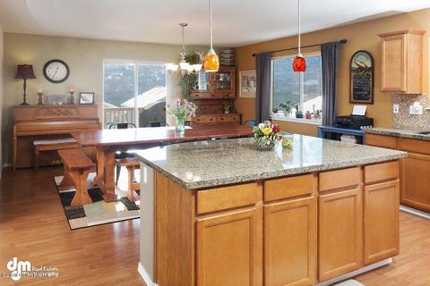 20514 Birch Crest Ln, Eagle River, AK 99577 photo 12
