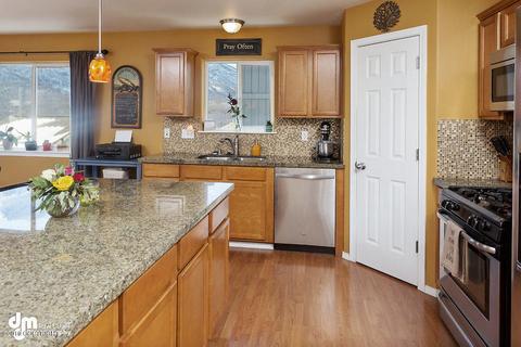 20514 Birch Crest Ln, Eagle River, AK 99577 photo 14