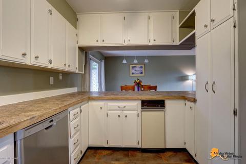 7331 Silver Birch Dr, Anchorage, AK 99502 photo 15