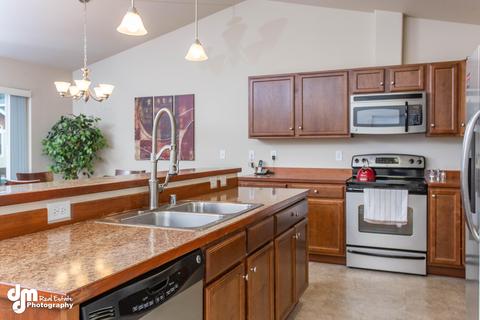 8125 Marsha Loop # 53, Anchorage, AK 99507 photo 14