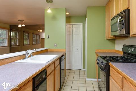 3601 Raspberry Rd # 5A, Anchorage, AK 99502 photo 10