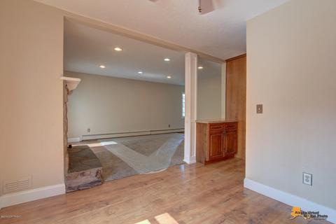 18610 N Lowrie Loop, Eagle River, AK 99577 photo 8