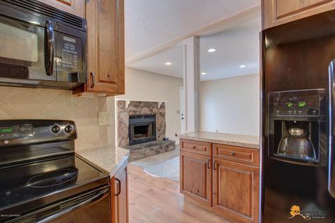 18610 N Lowrie Loop, Eagle River, AK 99577 photo 11