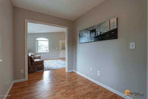901 E 45th Ave, Anchorage, AK 99503 photo 17