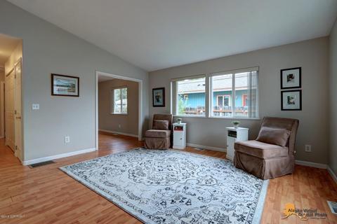 901 E 45th Ave, Anchorage, AK 99503 photo 4