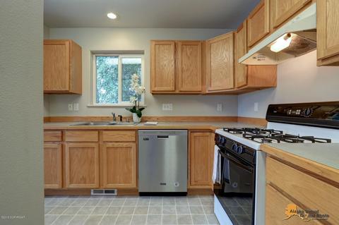 901 E 45th Ave, Anchorage, AK 99503 photo 15