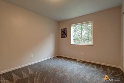 901 E 45th Ave, Anchorage, AK 99503 photo 20