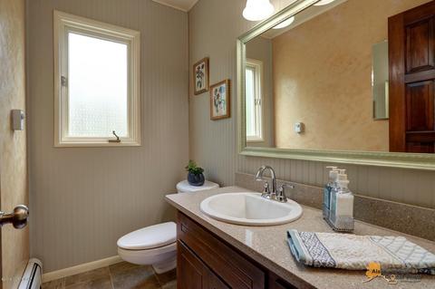 10111 Lee St, Eagle River, AK 99577 photo 34