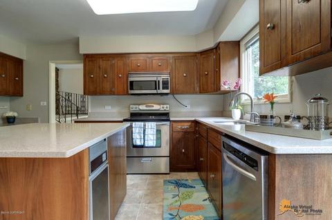 10111 Lee St, Eagle River, AK 99577 photo 28