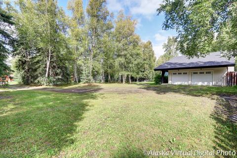 10111 Lee St, Eagle River, AK 99577 photo 3
