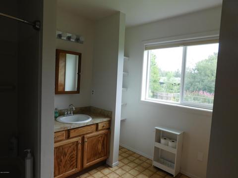 4604 Tamara St, Homer, AK 99603 photo 11