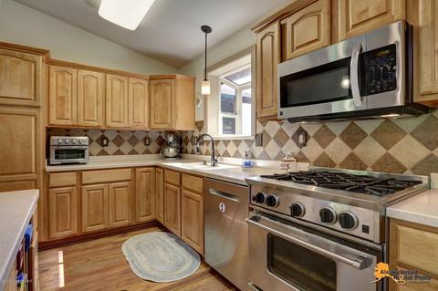 21530 Rushing River Cir, Eagle River, AK 99577 photo 11