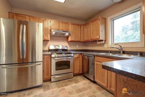 16714 Riddell Cir, Eagle River, AK 99577 photo 5