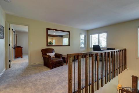 7601 Highlander Dr, Anchorage, AK 99518 photo 22