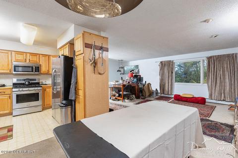 18920 Spruce Crest Dr, Chugiak, AK 99567 photo 6