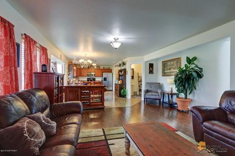 14080 E Jersey Loop, Palmer, AK 99645 photo 15