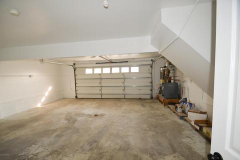 22757 Eagle River Rd, Eagle River, AK 99577 photo 9