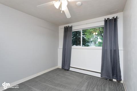 910 W 72nd Ave, Anchorage, AK 99518 photo 25