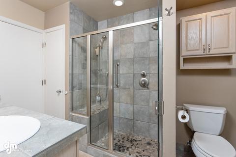 910 W 72nd Ave, Anchorage, AK 99518 photo 12