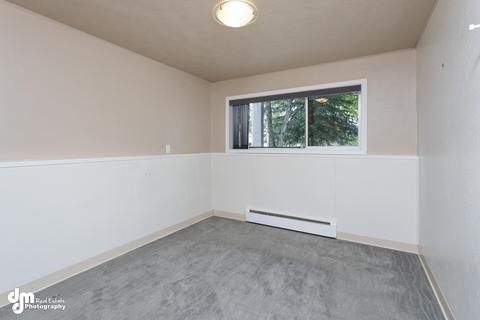 910 W 72nd Ave, Anchorage, AK 99518 photo 23