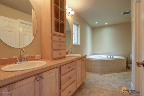 7701 Upper Omalley Rd, Anchorage, AK 99516 photo 31