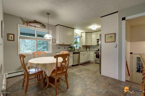 21435 Ginger Lee Dr, Chugiak, AK 99567 photo 7