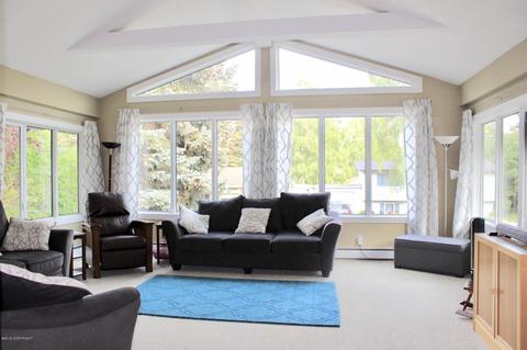 6964 Windsor Pl, Anchorage, AK 99502 photo 14