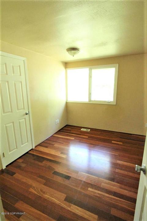 18643 First St, Eagle River, AK 99577 photo 8
