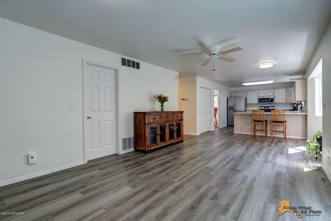 8730 Bell Pl, Anchorage, AK 99507 photo 11