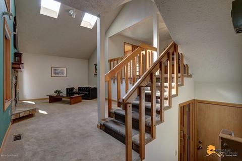 6706 Lunar Dr, Anchorage, AK 99504 photo 7