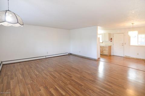 3613 E 18th Ave, Anchorage, AK 99508 photo 3