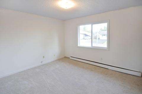 3613 E 18th Ave, Anchorage, AK 99508 photo 13