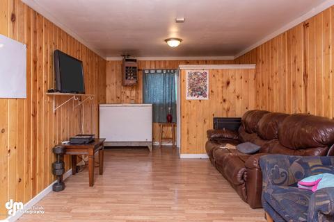 4206 Needle Cir, Anchorage, AK 99508 photo 32